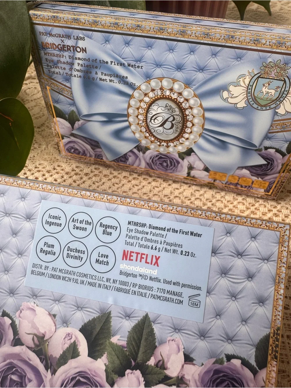Pat McGrath Labs x Bridgerton “Diamond of the First Water” Eye Shadow Palette - Picture 3 of 4